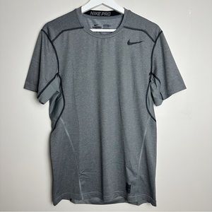 Men’s Nike Pro Fitted SS Training Tee - Medium - Grey